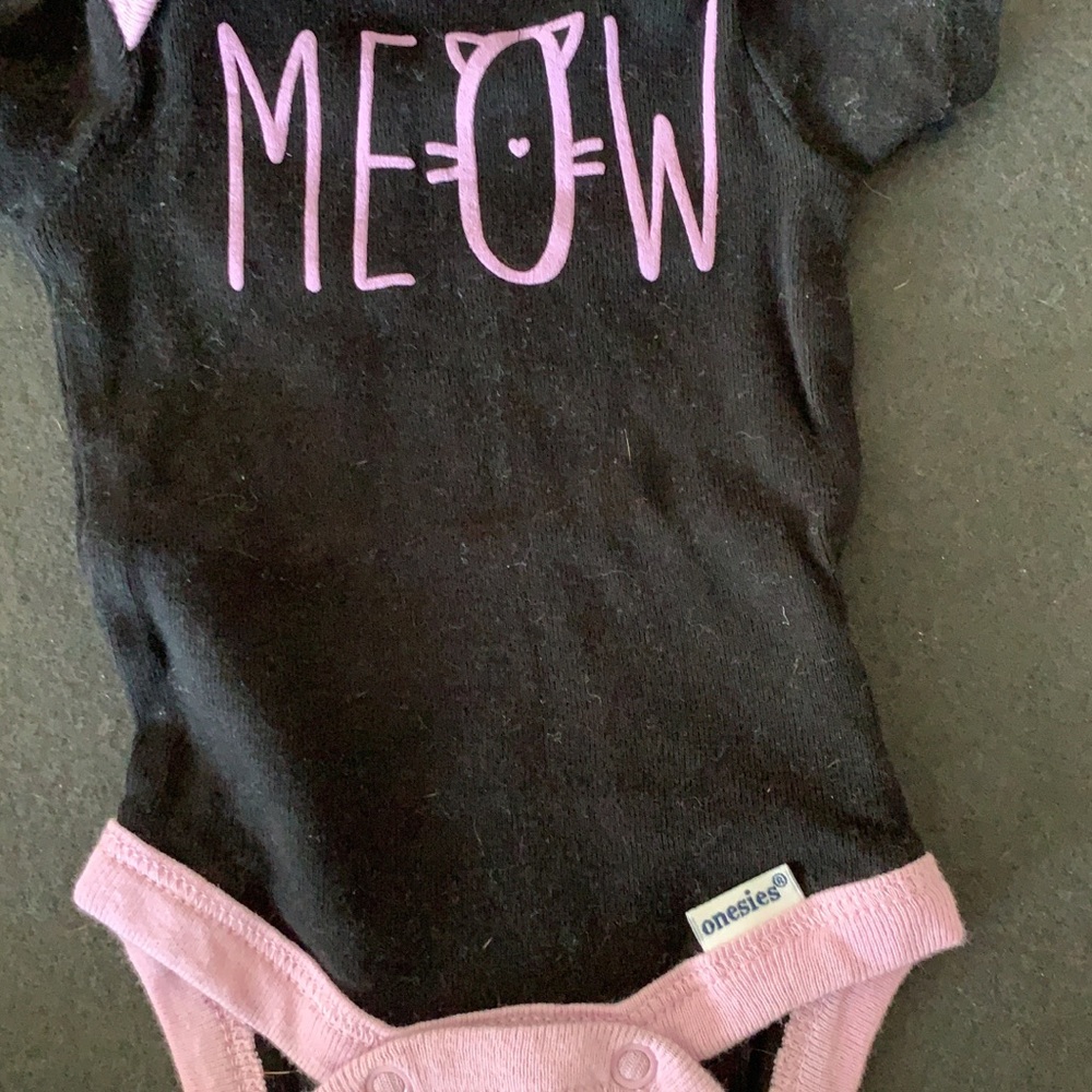 Newborn Onesies Lot NWOT - Picture 4 of 6